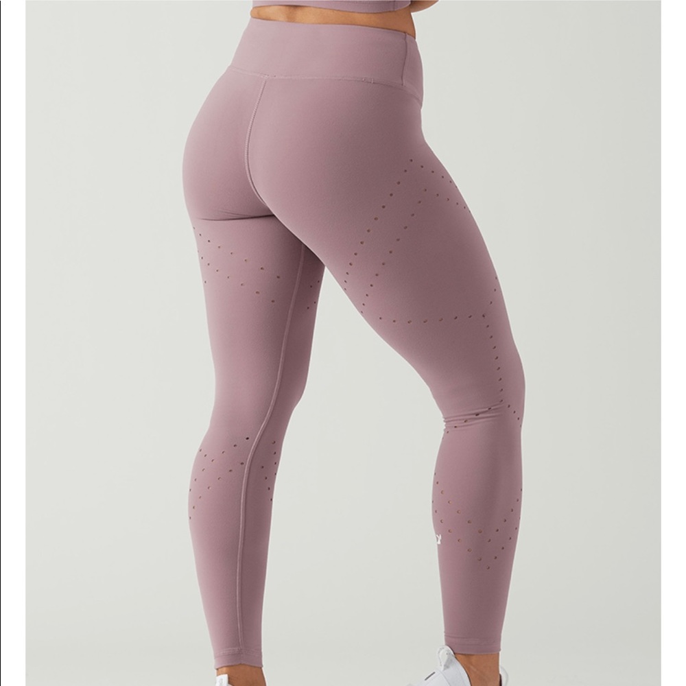 Glyder Mauve Leggings NWT